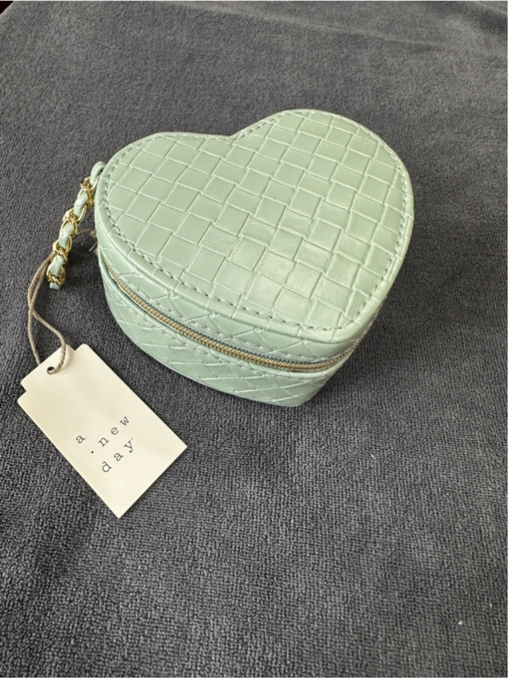 A New Day Women's Heart Jewelry Organizer Green Gold